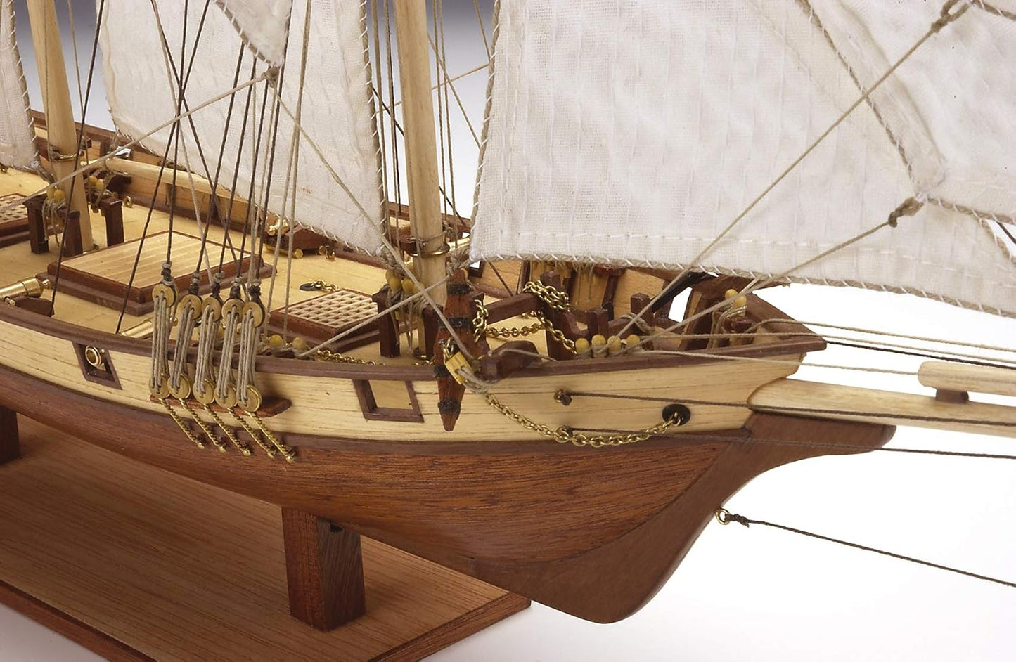 Albatross Wooden Sailboat 1:100 DIY Model Kit