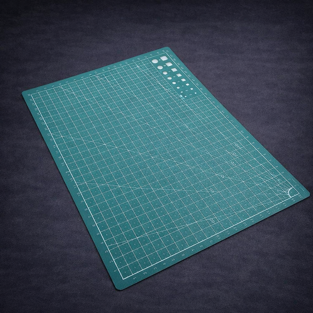 Self-Healing Model Building Cutting Mat